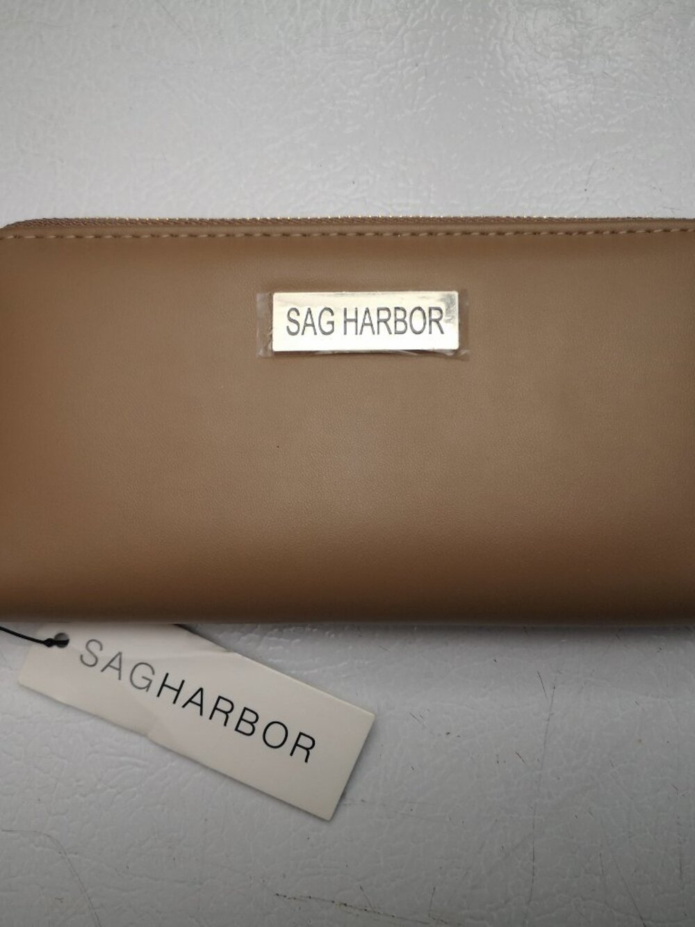 NWT Sag Harbor Women's Faux Leather Tan / Taupe Color Zip Around Style Wallet